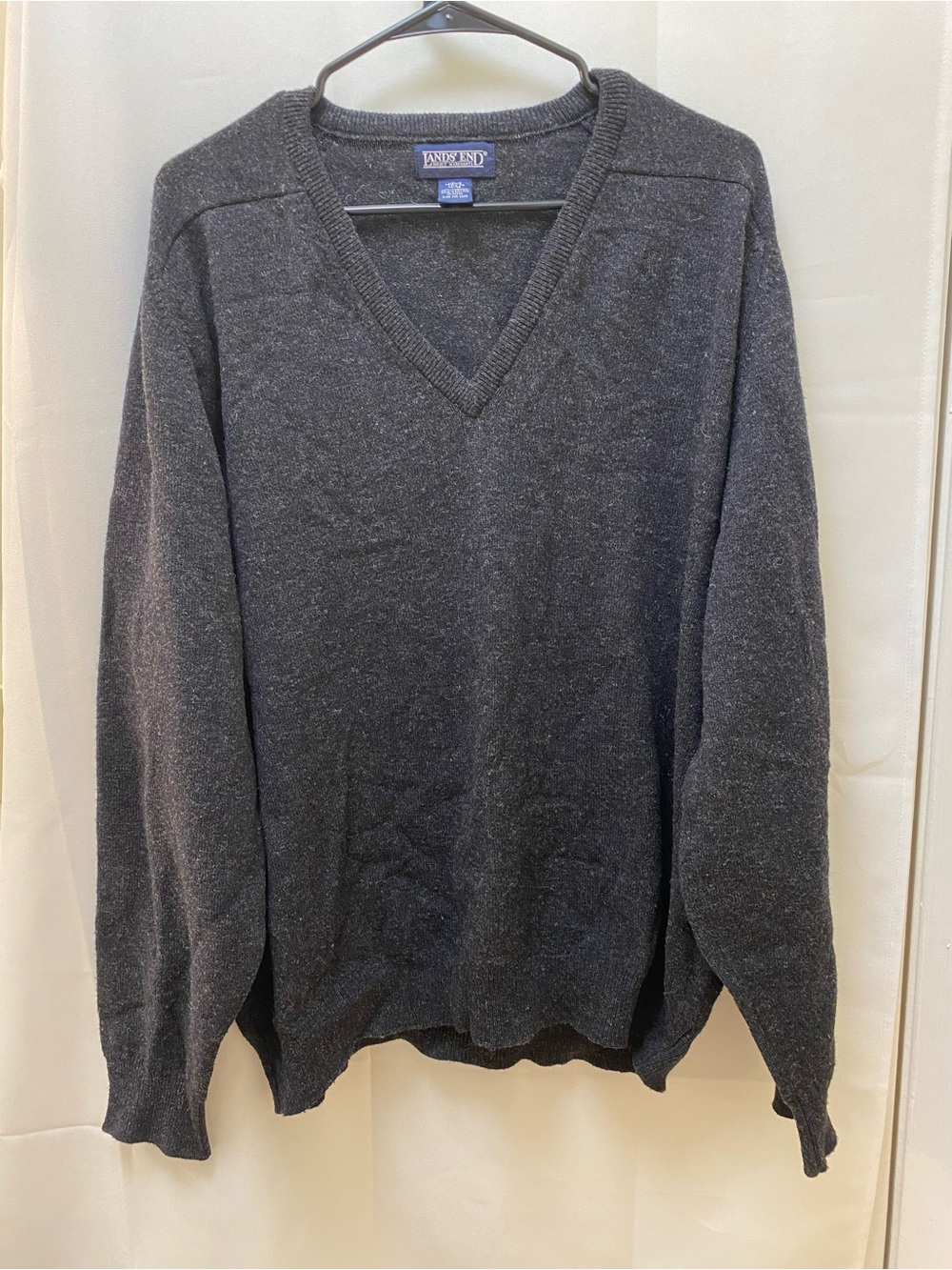 Lands' End Men's Dark Charcoal V-Neck Sweater